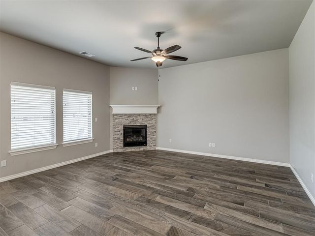 12316 SW 31st Street, Yukon, OK 73099