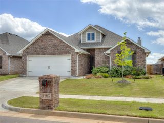 12316 SW 31st Street, Yukon, OK 73099