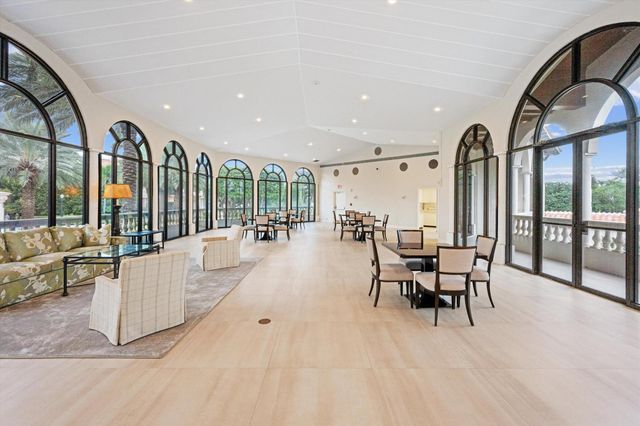 200 Bradley Place 303, Palm Beach, FL 33480