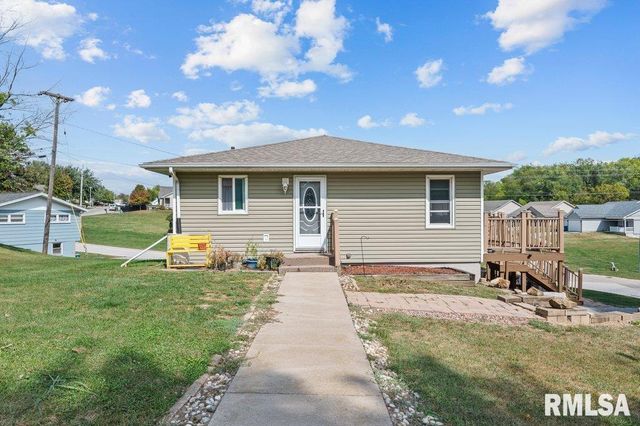 1903 E 6TH Street, Coal Valley, IL 61240