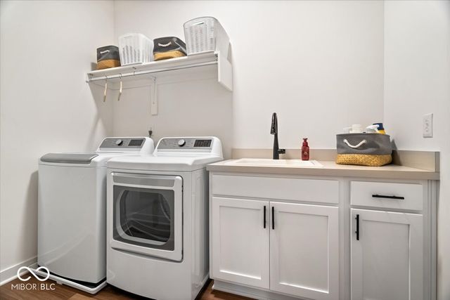 2065 Granville Drive, Westfield, IN 46074