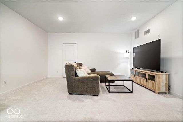 2065 Granville Drive, Westfield, IN 46074