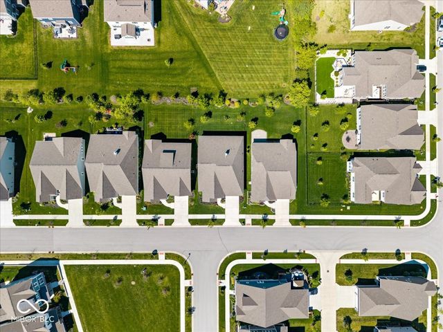 2065 Granville Drive, Westfield, IN 46074