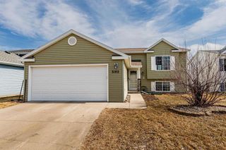 3102 32nd Street S, Moorhead, MN 56560