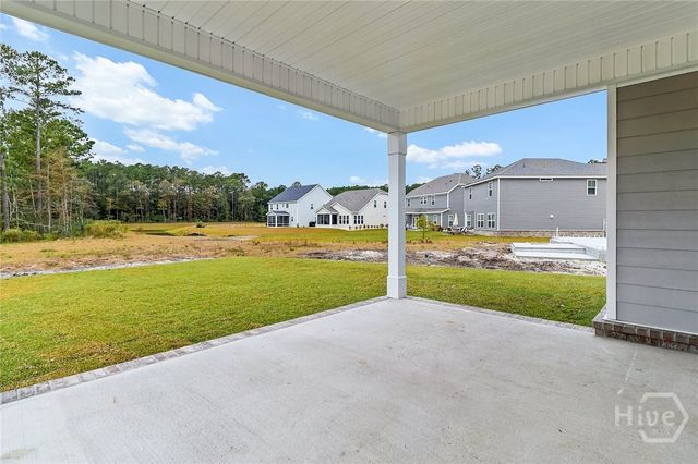 152 Hanover Place, Richmond Hill, GA 31324