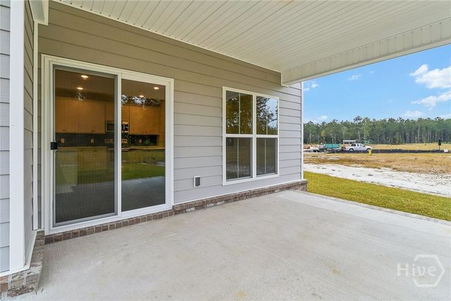152 Hanover Place, Richmond Hill, GA 31324