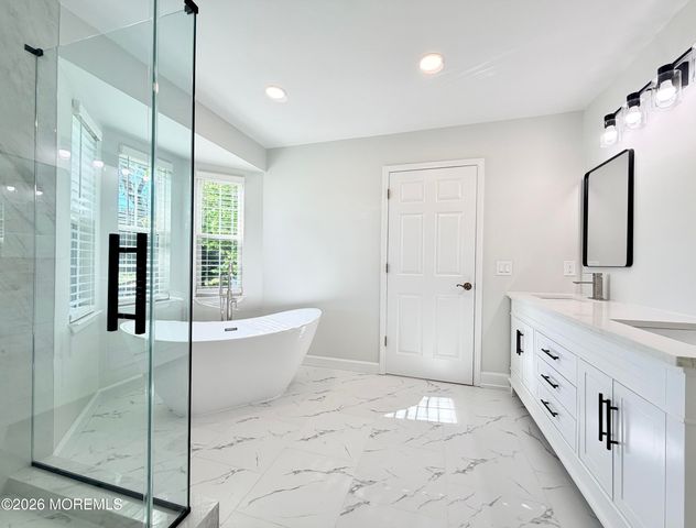 1 Whitemarsh Drive, Manalapan, NJ 07726