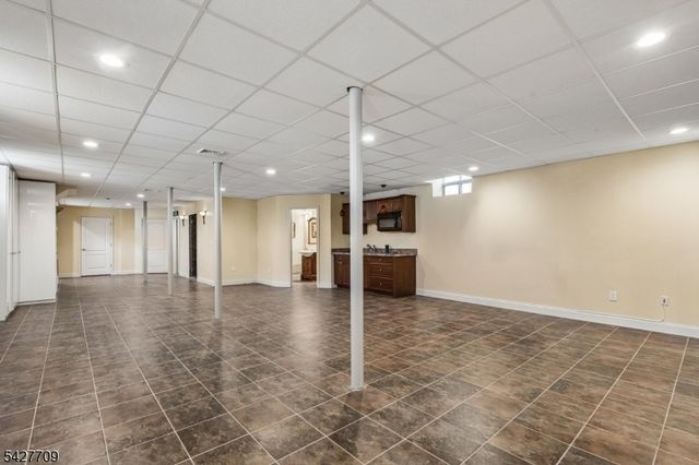 567 Mountain Ave, Springfield Twp., NJ 07081