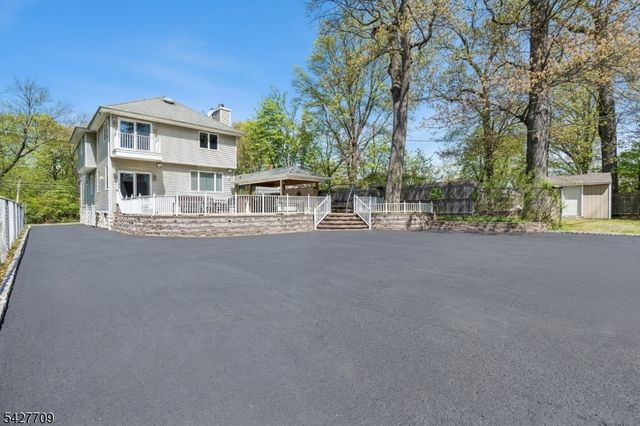 567 Mountain Ave, Springfield Twp., NJ 07081
