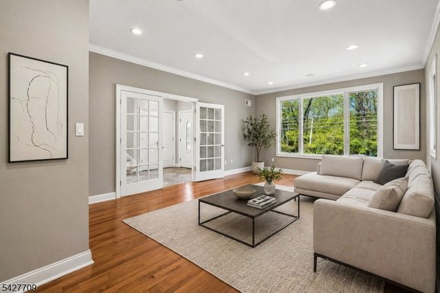567 Mountain Ave, Springfield Twp., NJ 07081