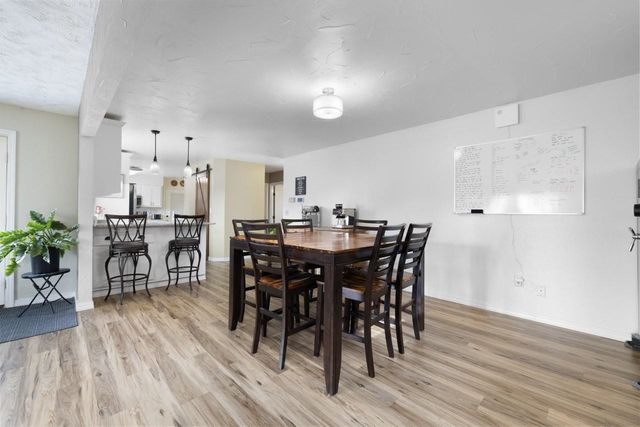 204 2nd St NE, Surrey, ND 58785