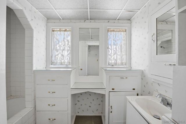 4715 Panorama Dr., San Diego, CA 92116