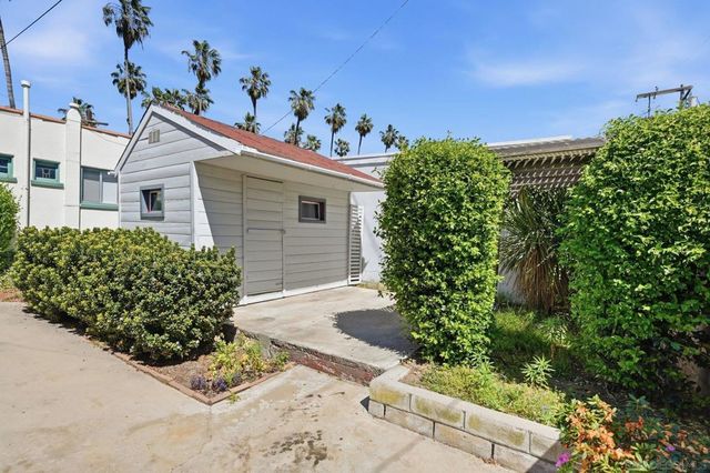 4715 Panorama Dr., San Diego, CA 92116