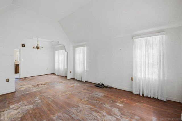 4715 Panorama Dr., San Diego, CA 92116