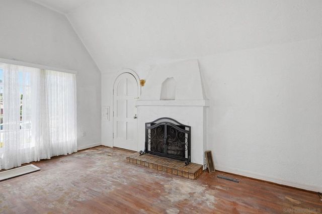 4715 Panorama Dr., San Diego, CA 92116