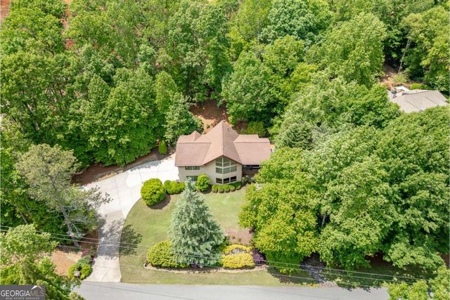 7410 Breeze Bay Road, Cumming, GA 30041