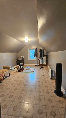 2403 S St Louis Avenue, Chicago, IL 60623