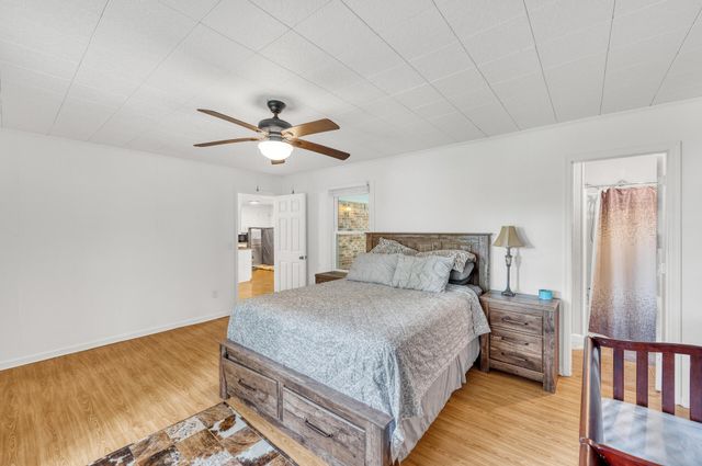 538 Castlebury Road, Walterboro, SC 29488