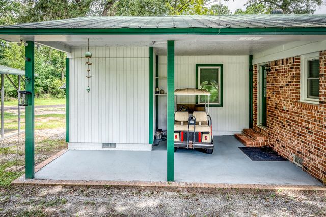 538 Castlebury Road, Walterboro, SC 29488