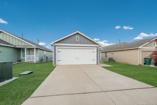 12047 Overton Way, San Antonio, TX 78221