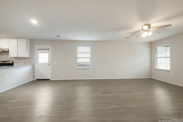 12047 Overton Way, San Antonio, TX 78221