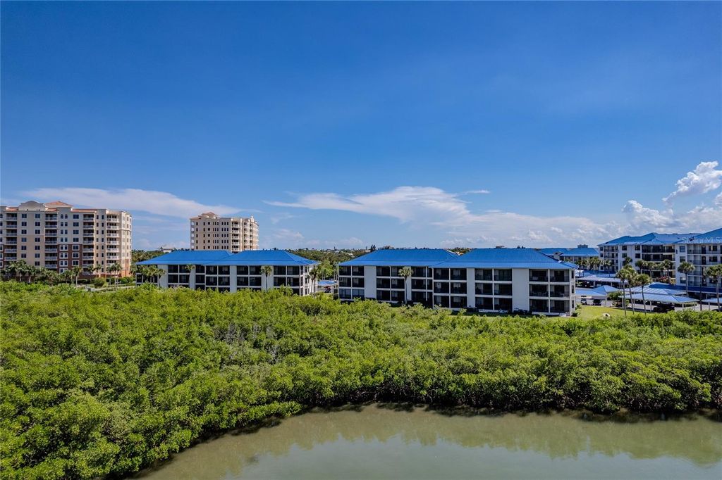 Image 35 of property listing at 2700 N PENINSULA AVENUE 516, New Smyrna Beach, FL 32169