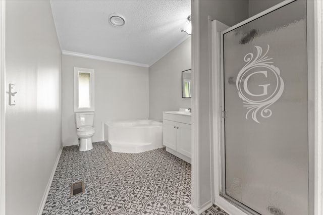 215 Wall St, Shelbyville, TN 37160