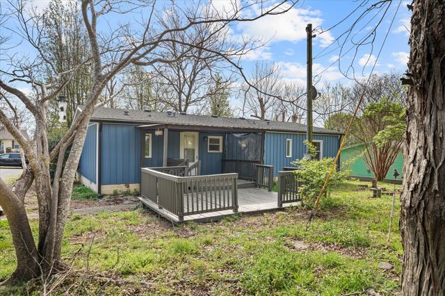 215 Wall St, Shelbyville, TN 37160