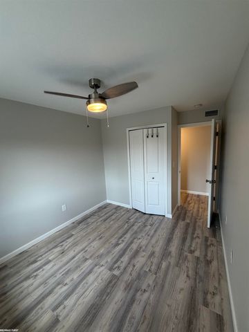 322 Riviera Street, St Clair Shores, MI 48080