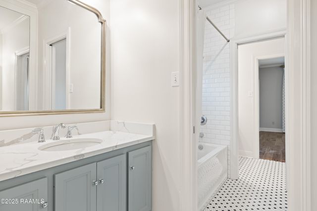 108 Valerie Drive, Lafayette, LA 70508