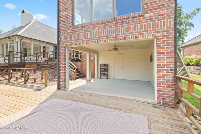 108 Valerie Drive, Lafayette, LA 70508