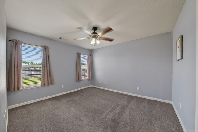 28 Castleton Drive, Ward, AR 72176