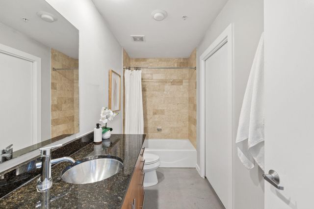 2235 E 6th ST 302, Austin, TX 78702