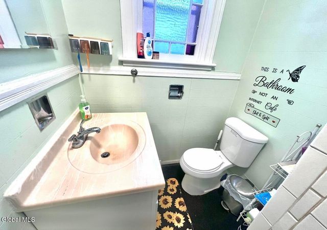 309 McClellan Street, Schenectady, NY 12304