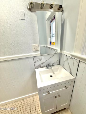 309 McClellan Street, Schenectady, NY 12304