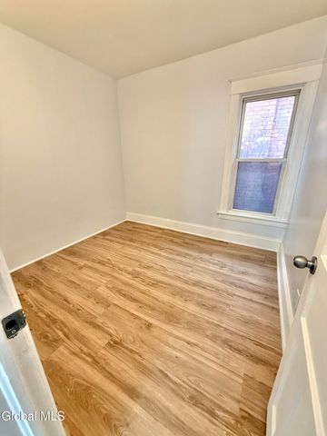 309 McClellan Street, Schenectady, NY 12304