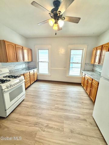 309 McClellan Street, Schenectady, NY 12304