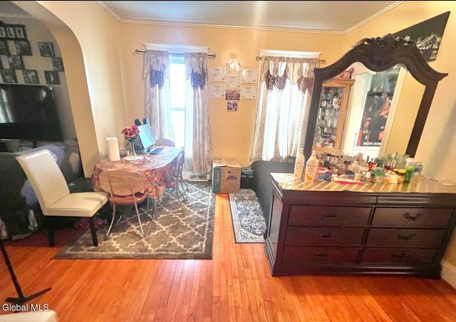 309 McClellan Street, Schenectady, NY 12304