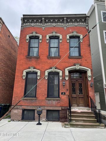 10 White Street, Cohoes, NY 12047