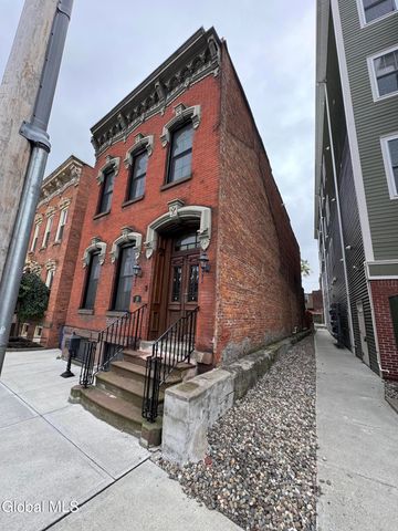 10 White Street, Cohoes, NY 12047