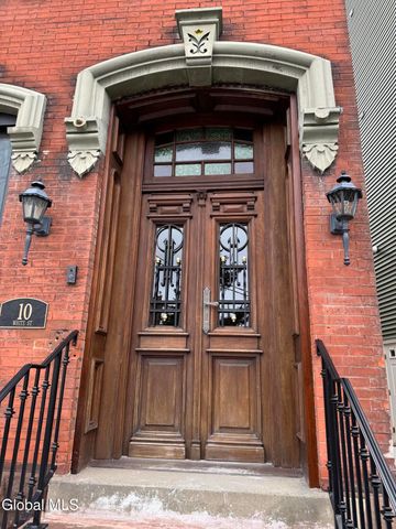 10 White Street, Cohoes, NY 12047