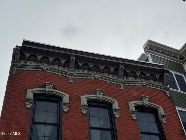 10 White Street, Cohoes, NY 12047