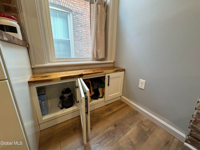 10 White Street, Cohoes, NY 12047