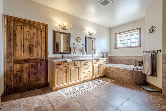 998 Crown Court, Grand Junction, CO 81505