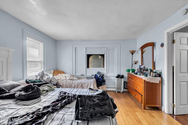 15 Avenue A Avenue, Freehold, NJ 07728