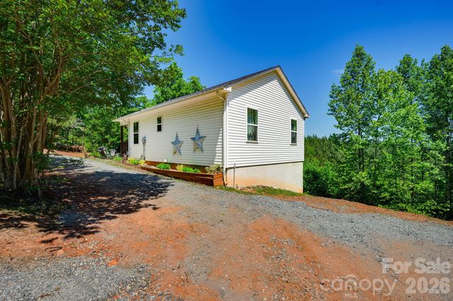 419 Travelers Rest Lane, Rutherfordton, NC 28139
