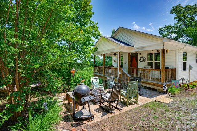 419 Travelers Rest Lane, Rutherfordton, NC 28139