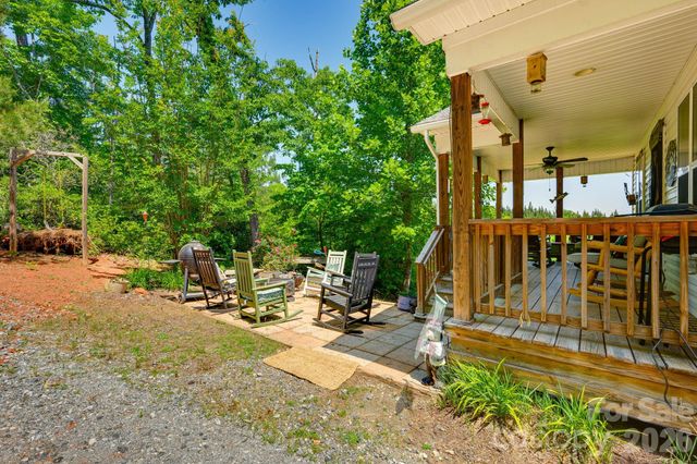 419 Travelers Rest Lane, Rutherfordton, NC 28139