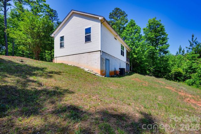 419 Travelers Rest Lane, Rutherfordton, NC 28139