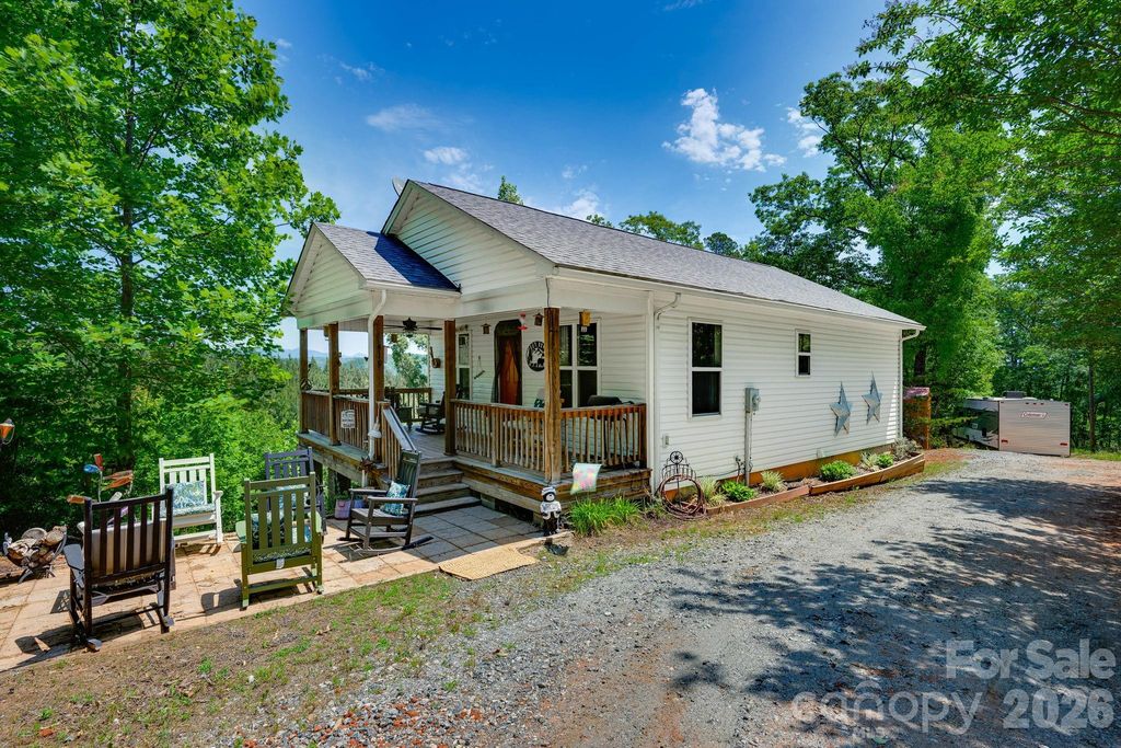 419 Travelers Rest Lane, Rutherfordton, NC 28139